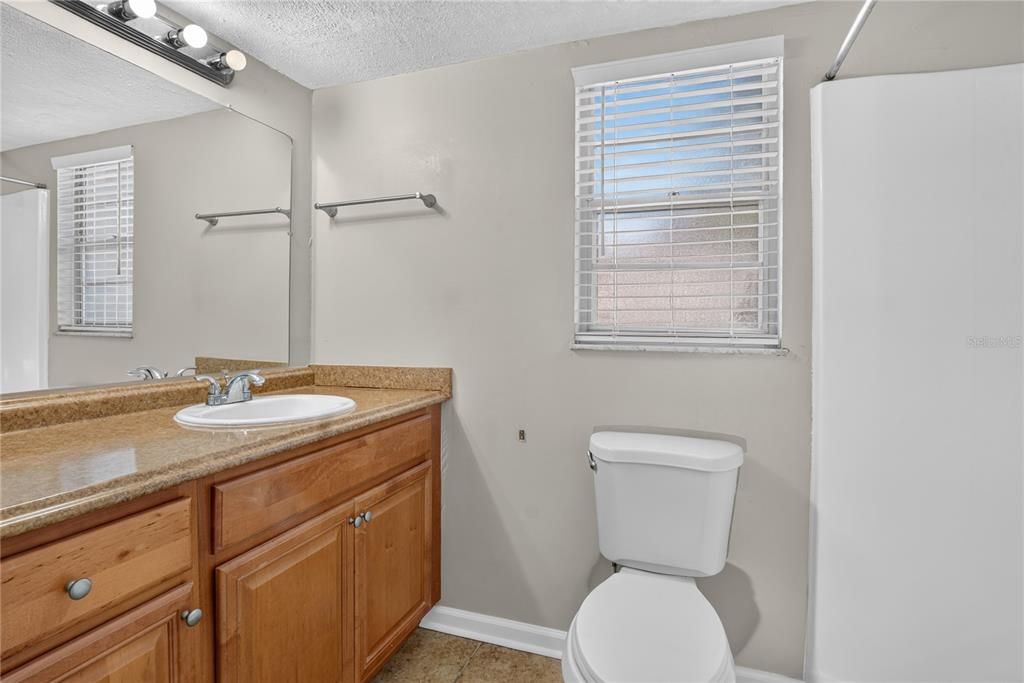 For Rent: $1,895 (2 beds, 2 baths, 918 Square Feet)