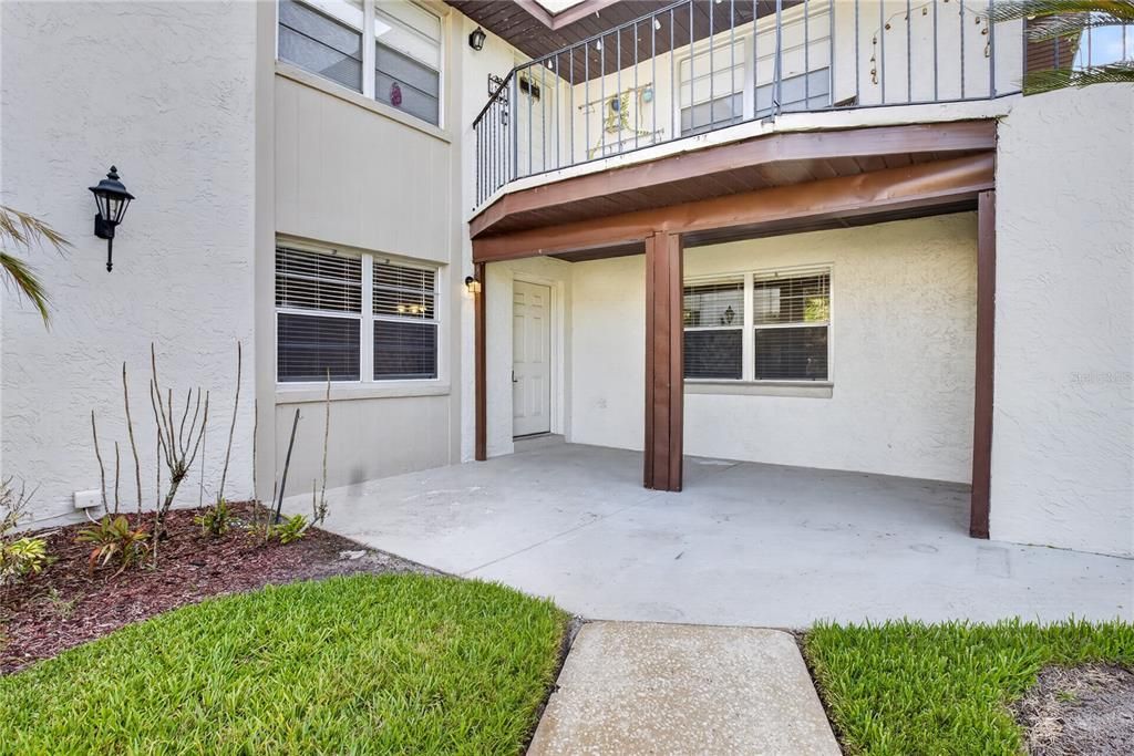 For Rent: $1,895 (2 beds, 2 baths, 918 Square Feet)
