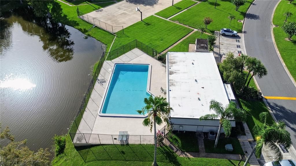 For Rent: $1,895 (2 beds, 2 baths, 918 Square Feet)