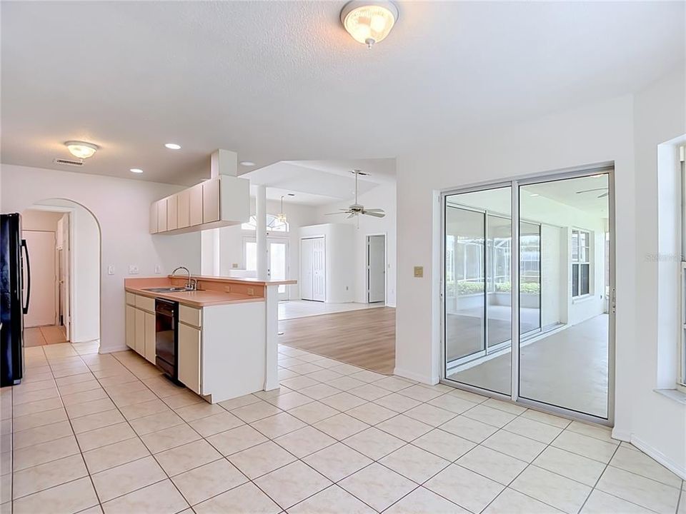 En Venta: $309,900 (3 camas, 2 baños, 1790 Pies cuadrados)