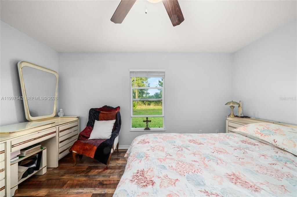 En Venta: $287,999 (3 camas, 2 baños, 1449 Pies cuadrados)