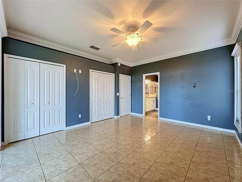 En Venta: $384,000 (3 camas, 2 baños, 1911 Pies cuadrados)