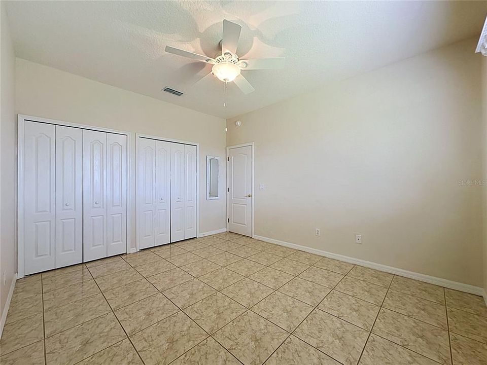 En Venta: $384,000 (3 camas, 2 baños, 1911 Pies cuadrados)