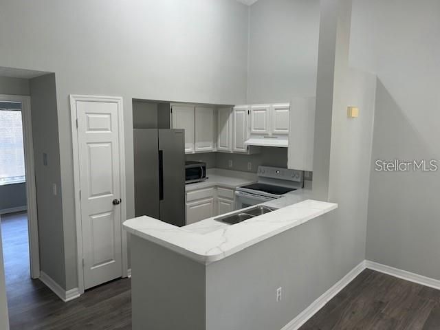 For Rent: $1,895 (2 beds, 2 baths, 1250 Square Feet)