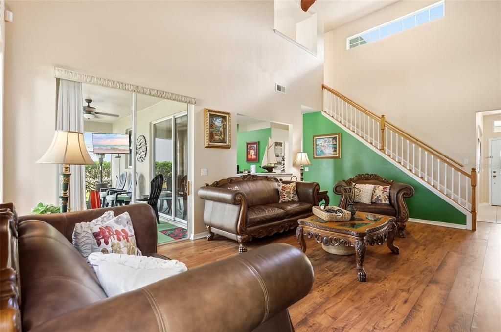 En Venta: $475,000 (3 camas, 2 baños, 2175 Pies cuadrados)