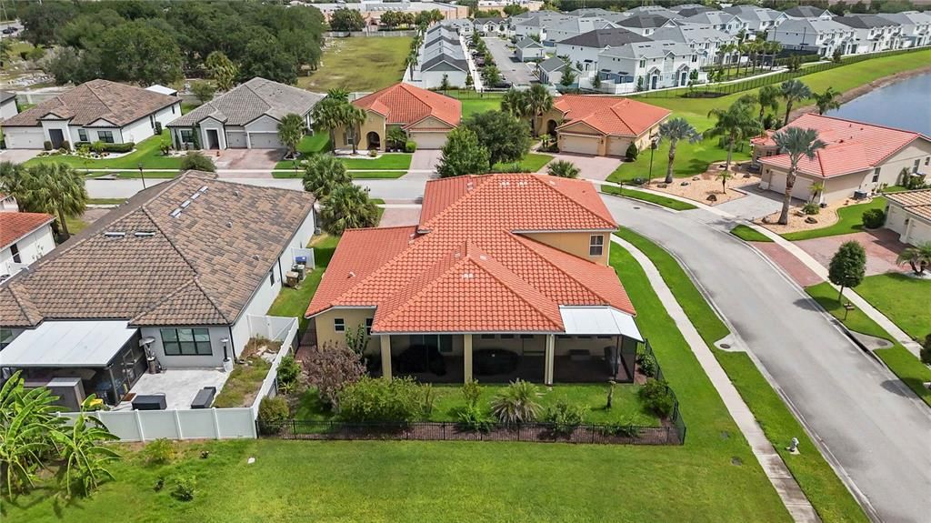 Active With Contract: $549,000 (4 beds, 3 baths, 3188 Square Feet)