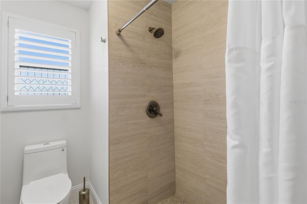 Active With Contract: $549,000 (4 beds, 3 baths, 3188 Square Feet)