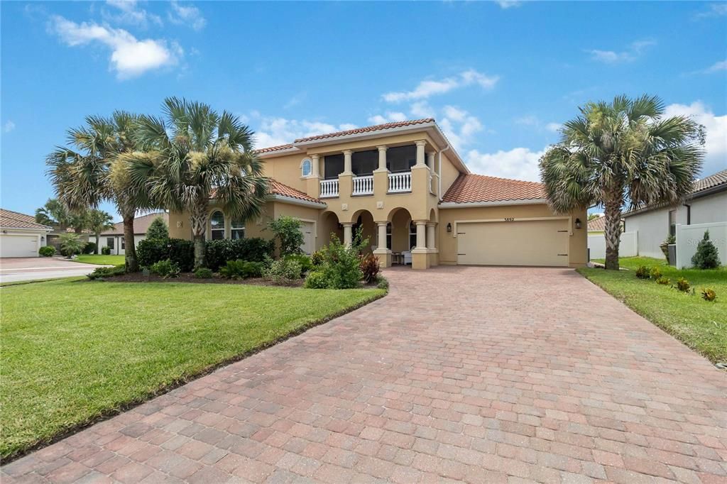 Active With Contract: $549,000 (4 beds, 3 baths, 3188 Square Feet)