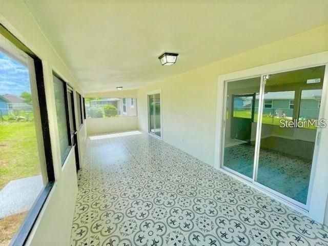 В аренду: $1,895 (4 спален, 2 ванн, 1592 Квадратных фут)