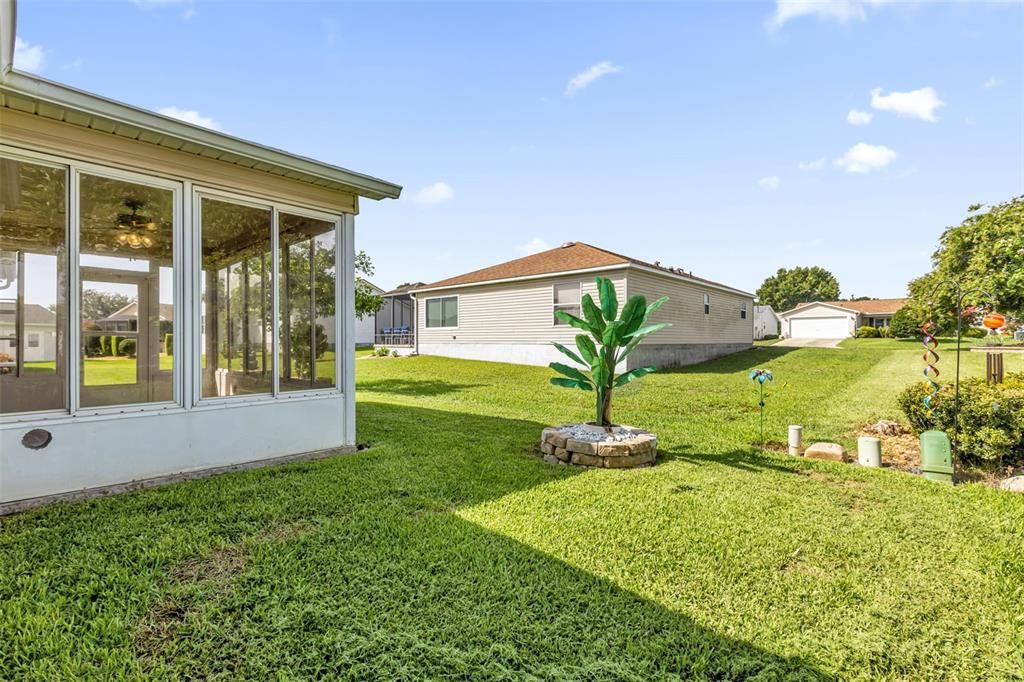 For Sale: $299,900 (3 beds, 2 baths, 1392 Square Feet)