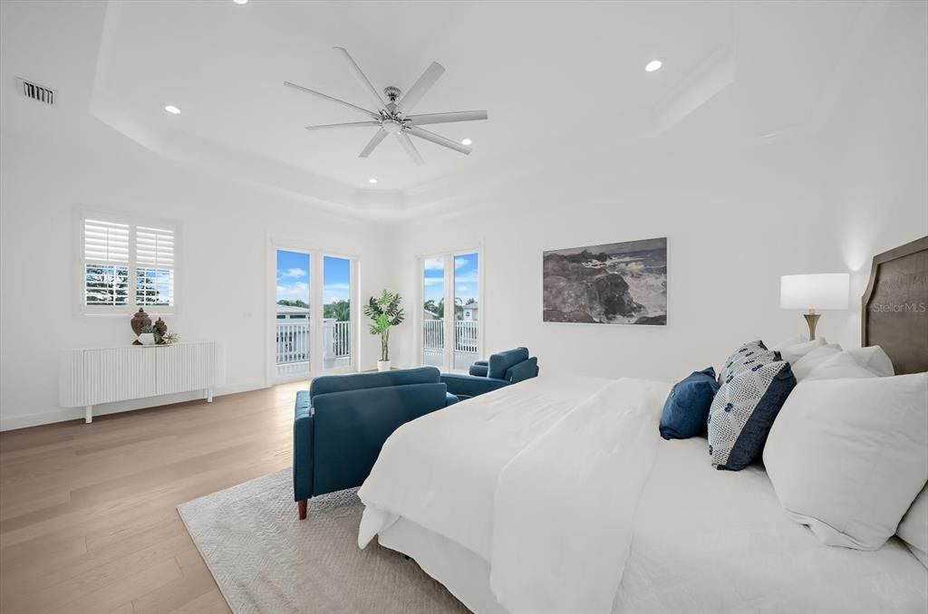 На продажу: $1,625,000 (4 спален, 3 ванн, 3334 Квадратных фут)