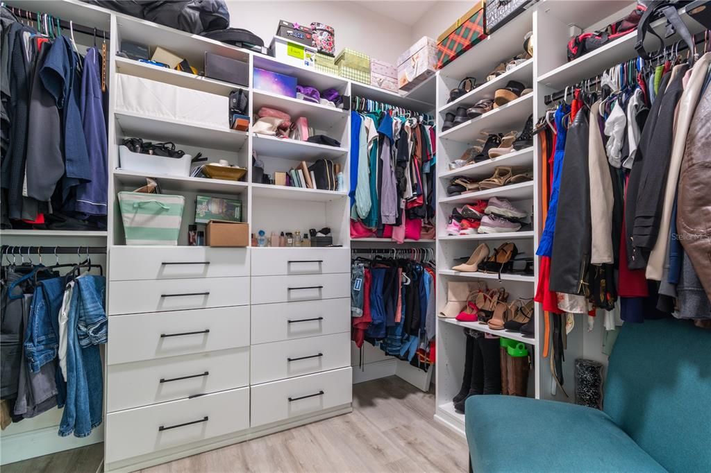 На продажу: $575,000 (3 спален, 2 ванн, 1776 Квадратных фут)