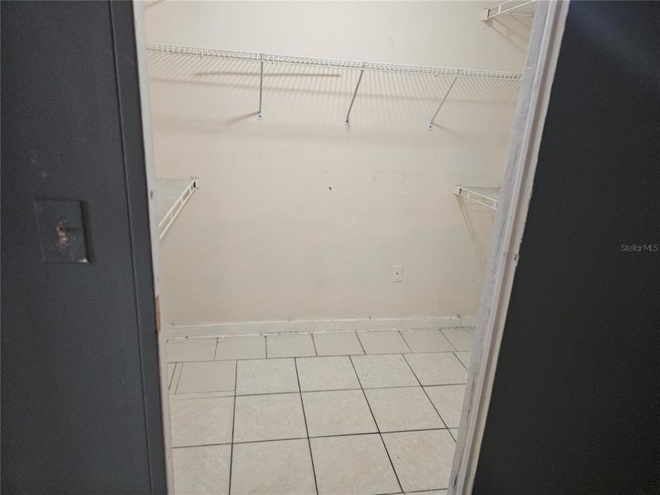 For Rent: $1,625 (3 beds, 2 baths, 1053 Square Feet)
