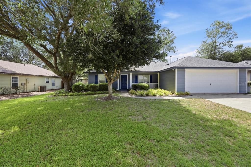 For Sale: $349,900 (3 beds, 2 baths, 1545 Square Feet)