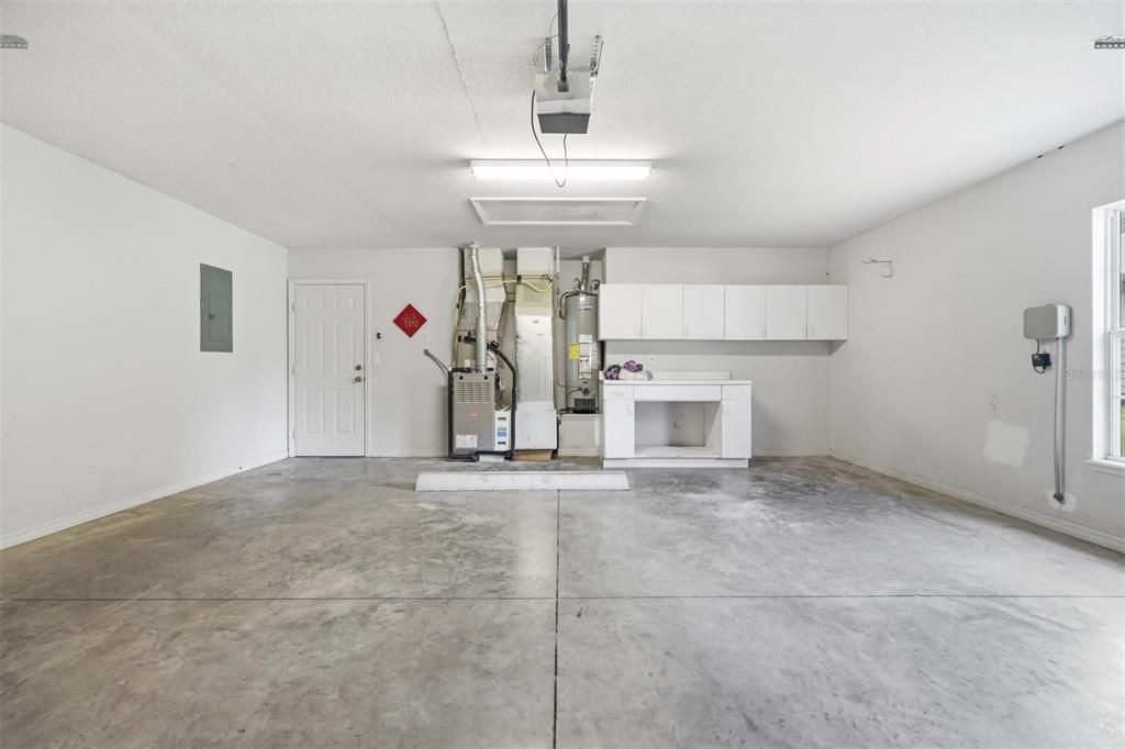 For Sale: $349,900 (3 beds, 2 baths, 1545 Square Feet)