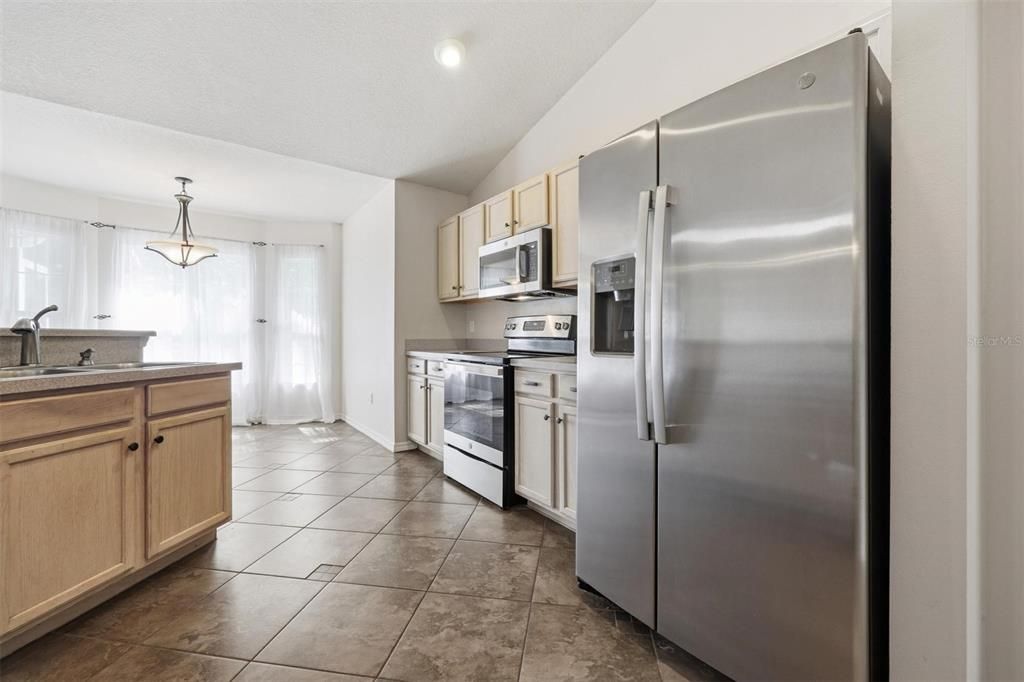 For Sale: $349,900 (3 beds, 2 baths, 1545 Square Feet)