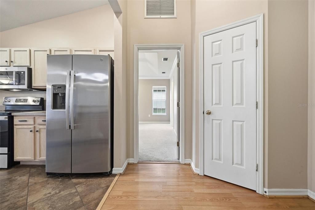 For Sale: $349,900 (3 beds, 2 baths, 1545 Square Feet)