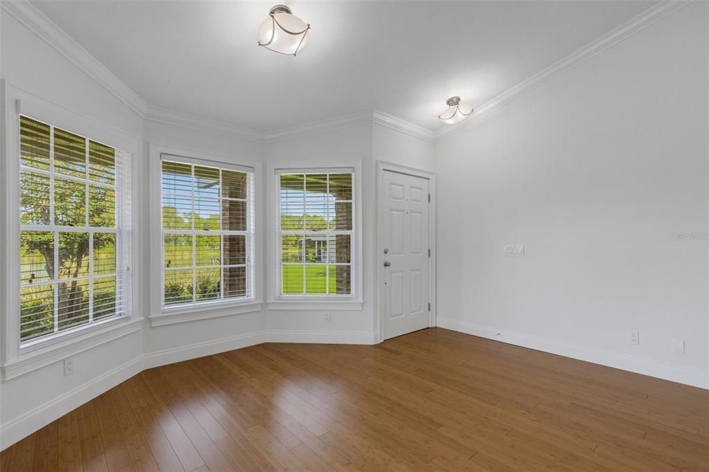 На продажу: $349,900 (3 спален, 2 ванн, 1482 Квадратных фут)