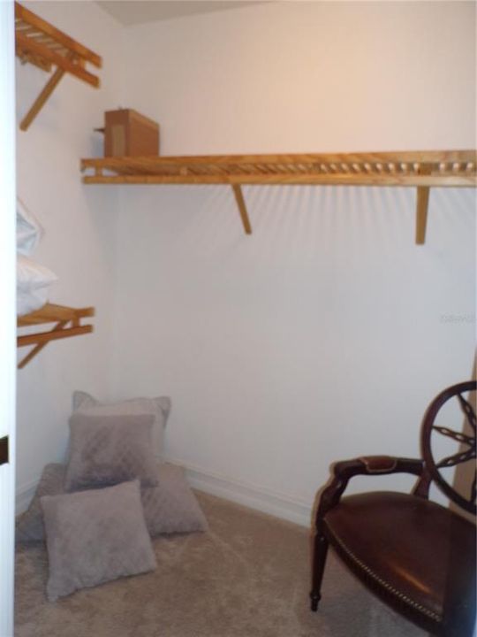For Rent: $2,900 (3 beds, 3 baths, 2338 Square Feet)