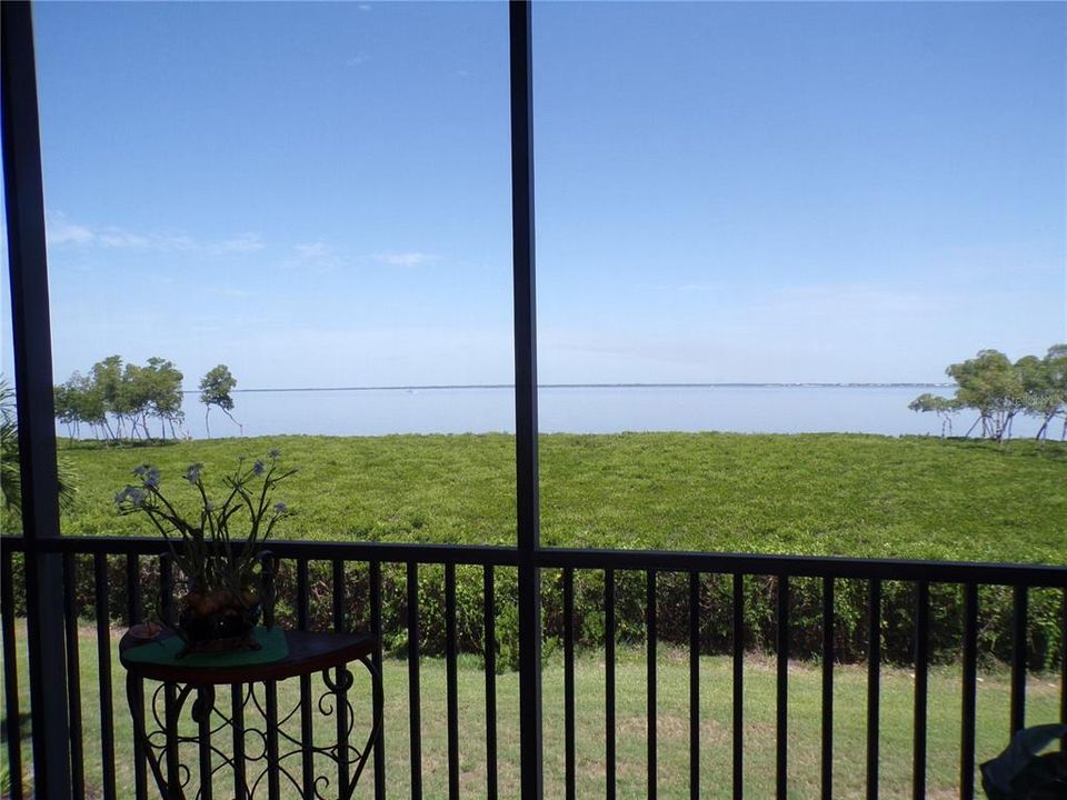 For Rent: $2,900 (3 beds, 3 baths, 2338 Square Feet)