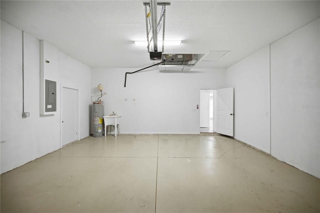 В аренду: $1,895 (3 спален, 2 ванн, 1430 Квадратных фут)