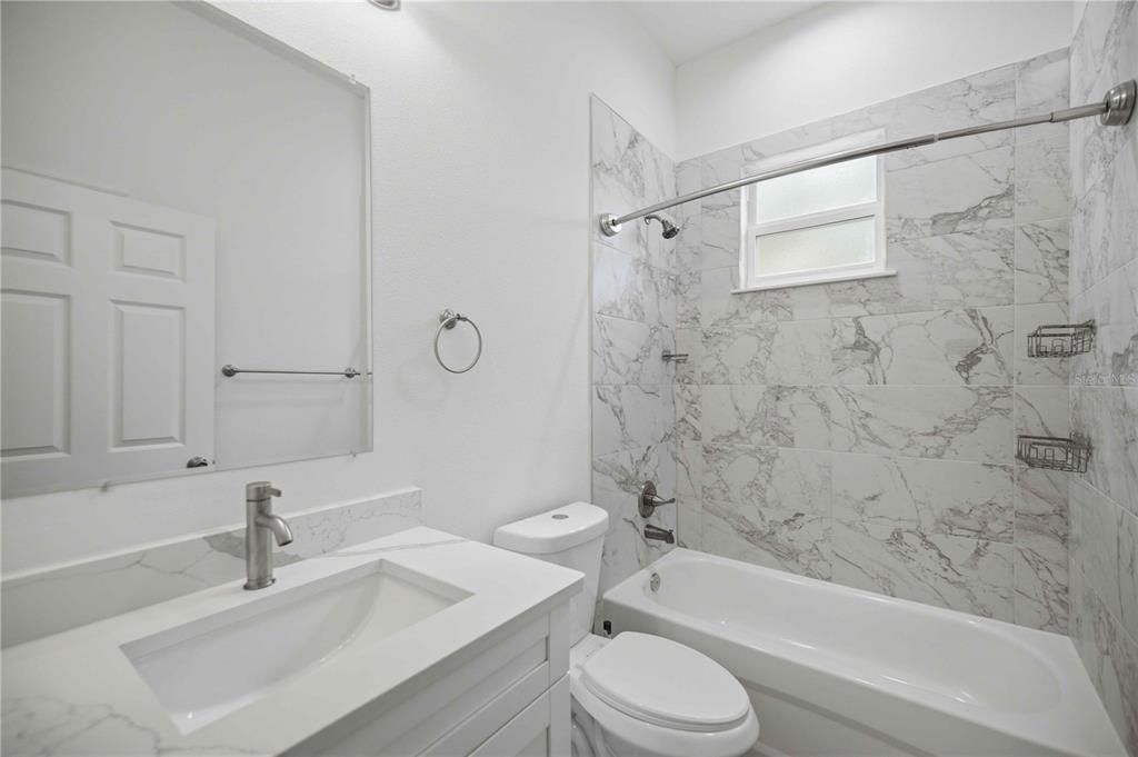 В аренду: $1,895 (3 спален, 2 ванн, 1430 Квадратных фут)