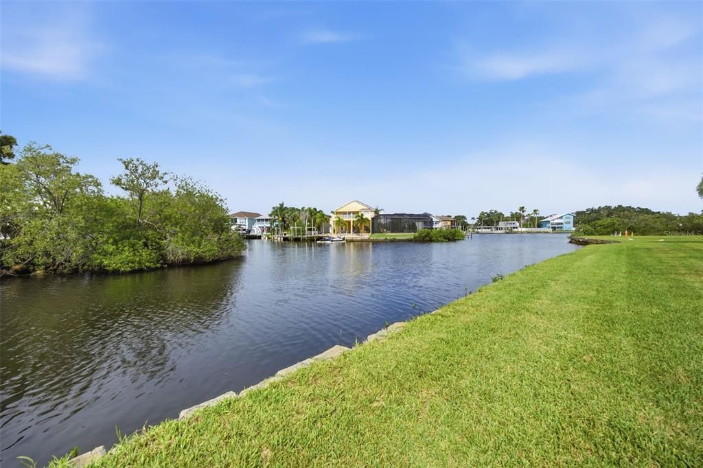 En Venta: $120,000 (2 camas, 2 baños, 958 Pies cuadrados)