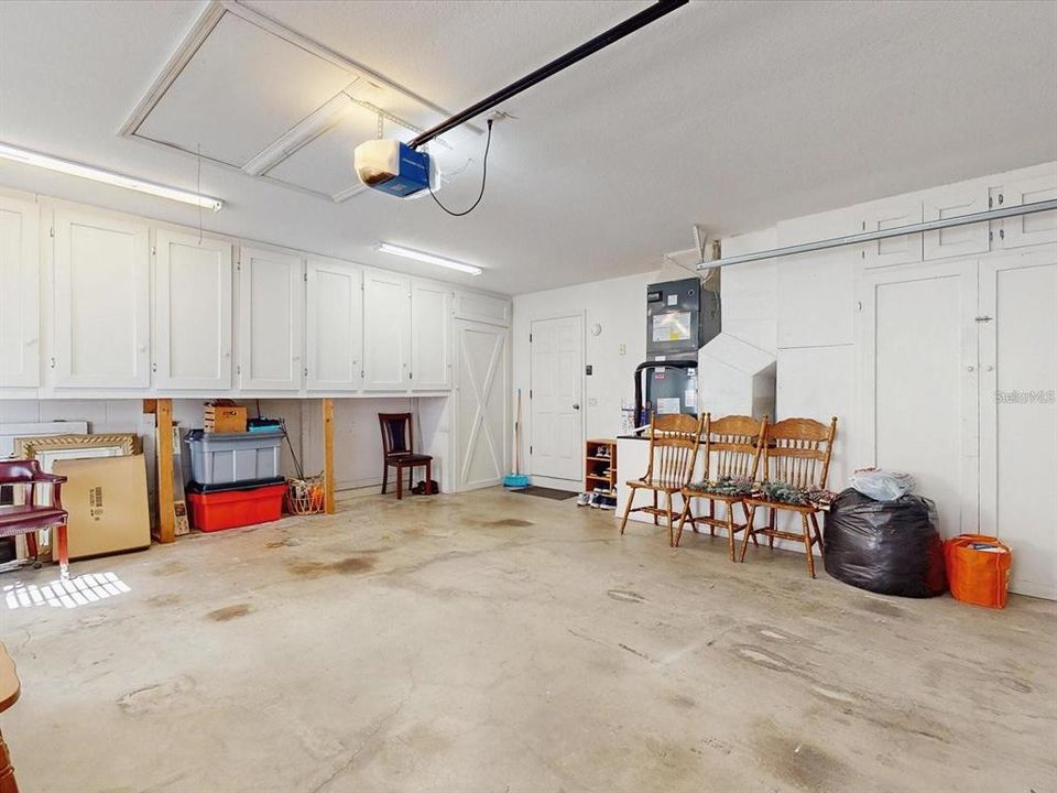 For Sale: $499,000 (4 beds, 2 baths, 2109 Square Feet)