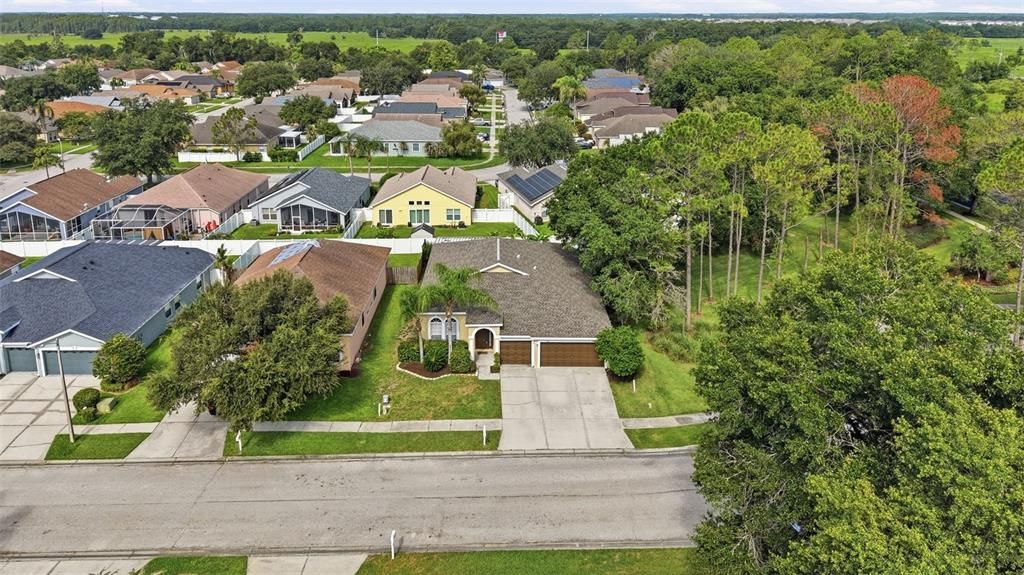 На продажу: $399,000 (4 спален, 2 ванн, 2263 Квадратных фут)