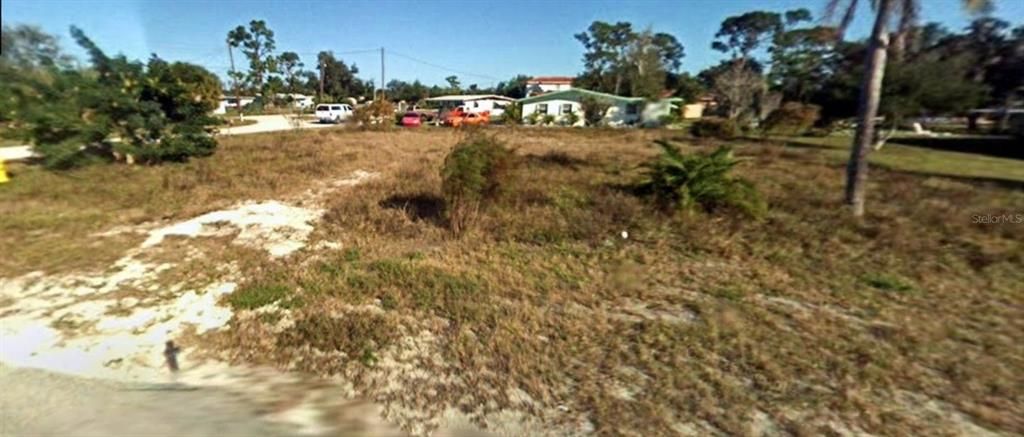 待售: $38,500 (0.23 acres)