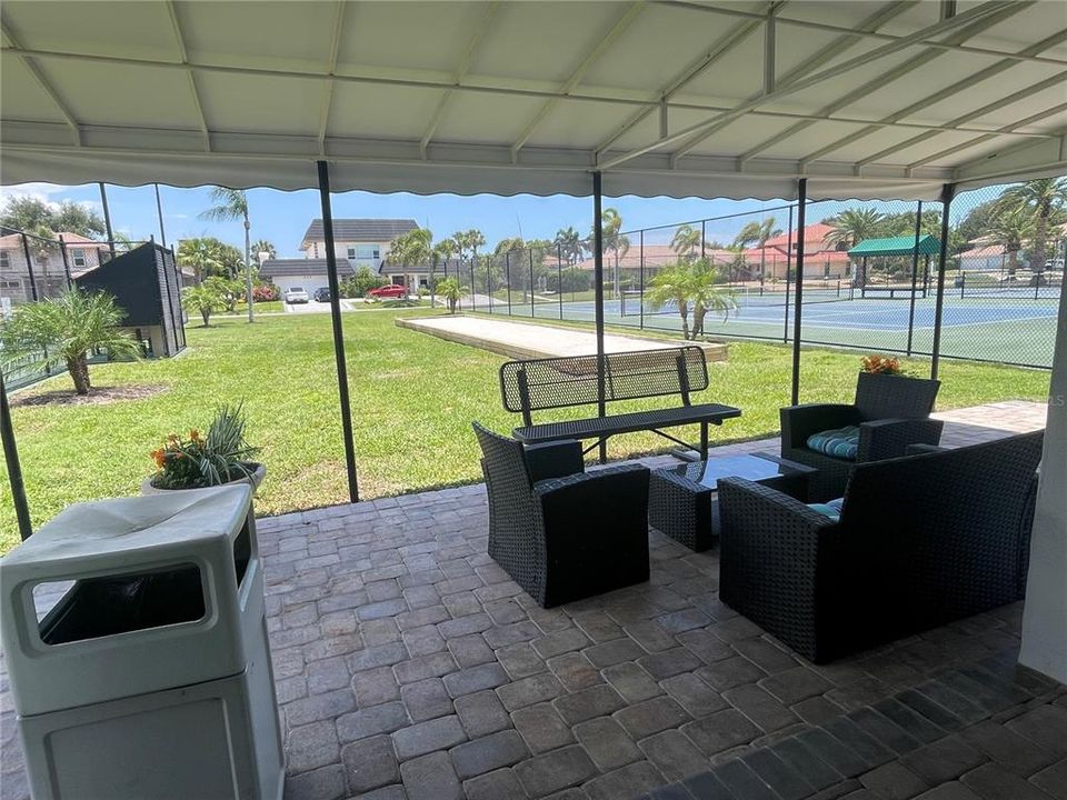 Activo con contrato: $1,400,000 (3 camas, 3 baños, 2939 Pies cuadrados)