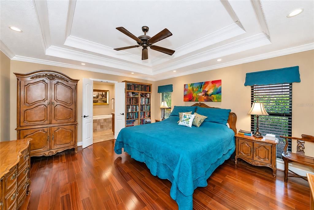Activo con contrato: $1,400,000 (3 camas, 3 baños, 2939 Pies cuadrados)