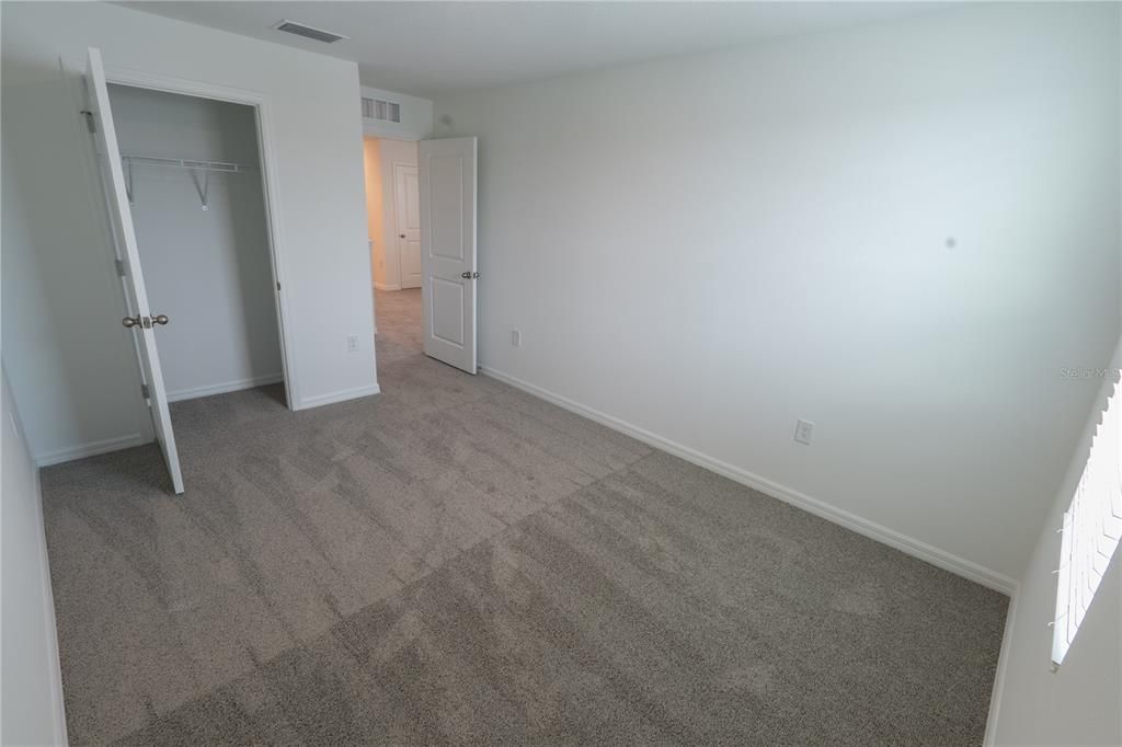 В аренду: $3,000 (4 спален, 2 ванн, 2305 Квадратных фут)