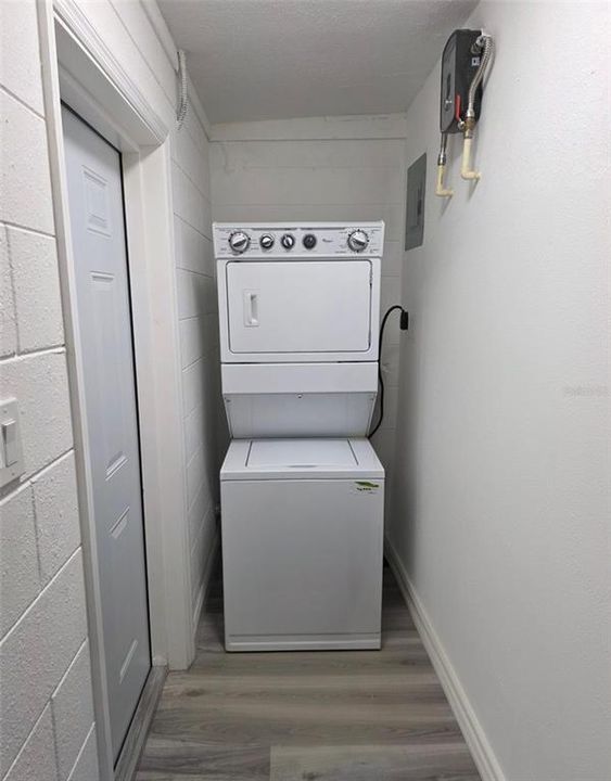 En Venta: $414,990 (3 camas, 1 baños, 1325 Pies cuadrados)