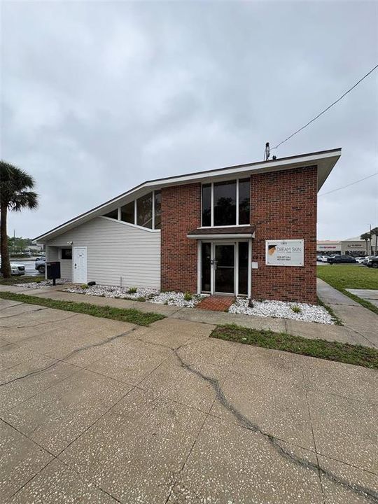 Recently Sold: $1,450,000 (0 beds, 0 baths, 3412 Square Feet)