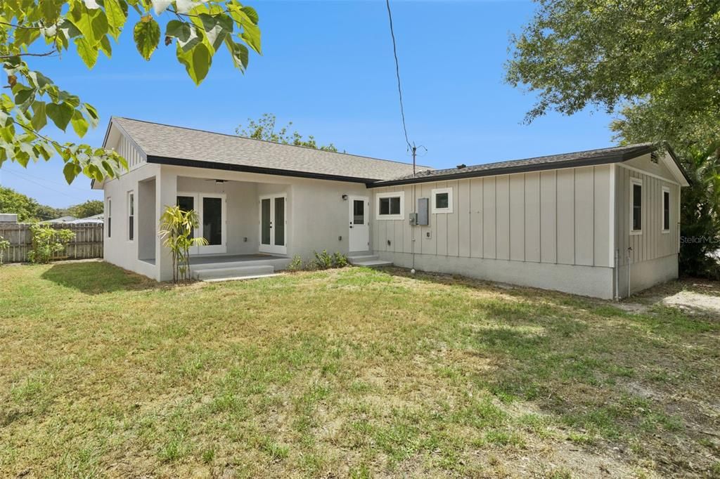 For Sale: $550,000 (3 beds, 2 baths, 1508 Square Feet)