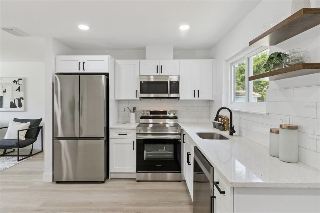 For Sale: $550,000 (3 beds, 2 baths, 1508 Square Feet)