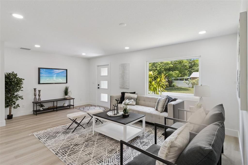 For Sale: $550,000 (3 beds, 2 baths, 1508 Square Feet)