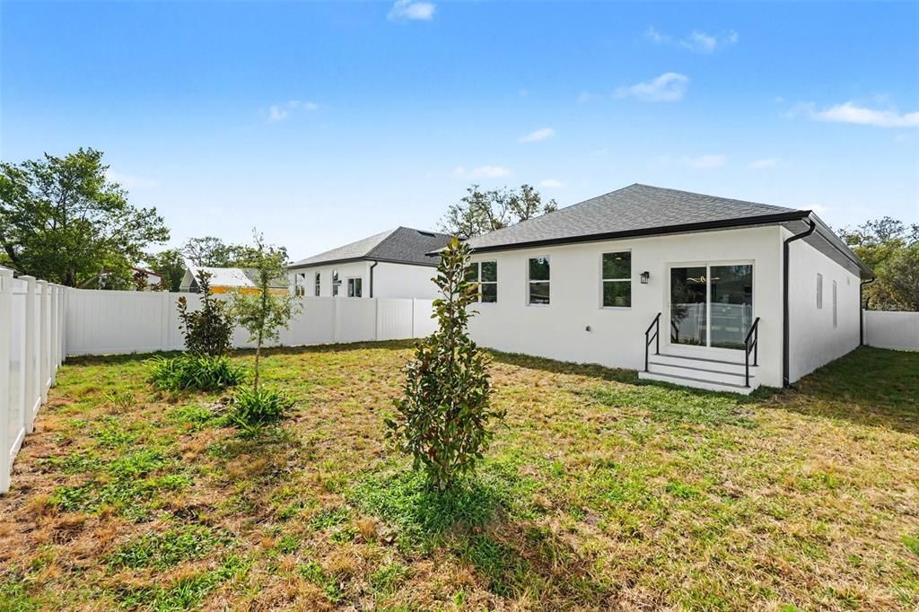 For Sale: $549,000 (4 beds, 2 baths, 2069 Square Feet)