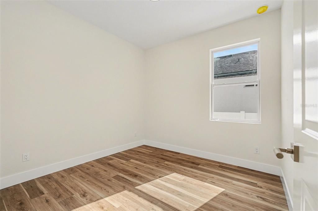 For Sale: $549,000 (4 beds, 2 baths, 2069 Square Feet)