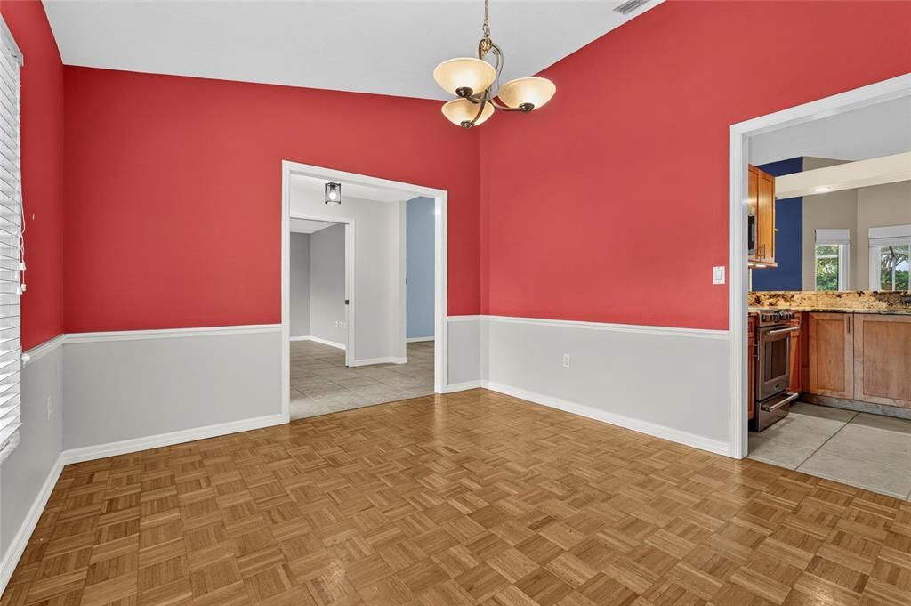 Под контрактом: $525,000 (3 спален, 2 ванн, 1857 Квадратных фут)