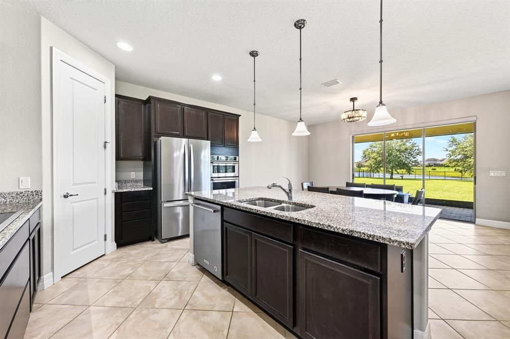 For Sale: $695,000 (3 beds, 2 baths, 2442 Square Feet)