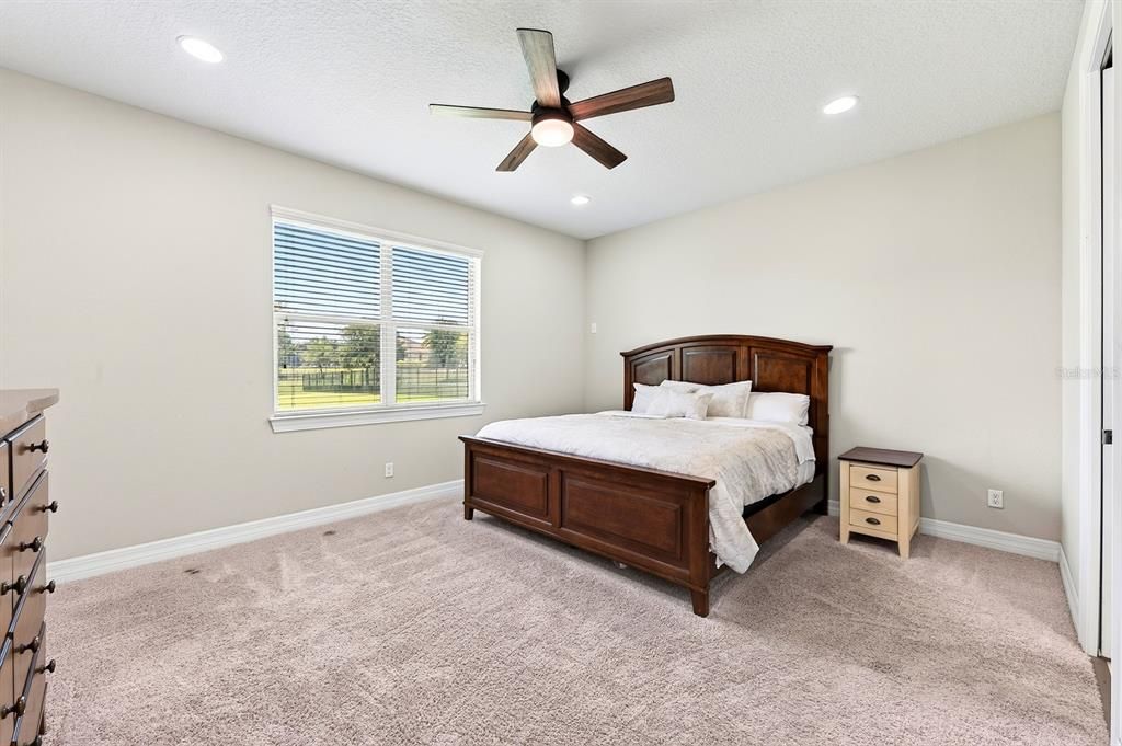 For Sale: $695,000 (3 beds, 2 baths, 2442 Square Feet)