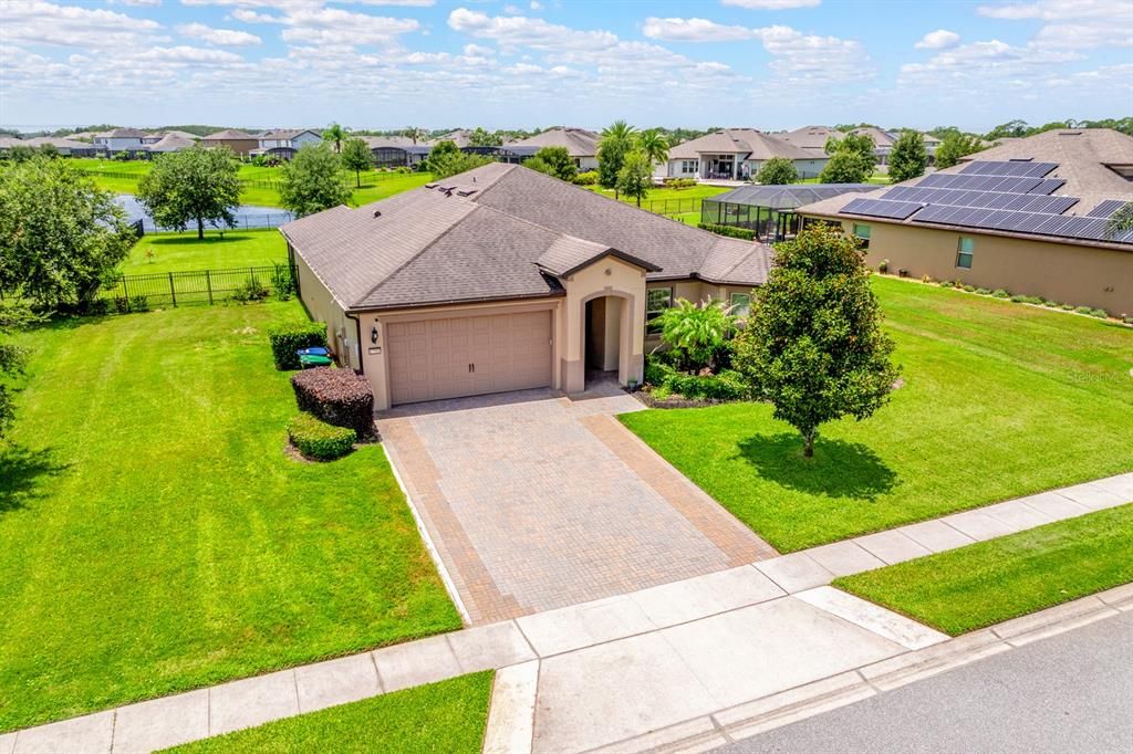 For Sale: $695,000 (3 beds, 2 baths, 2442 Square Feet)