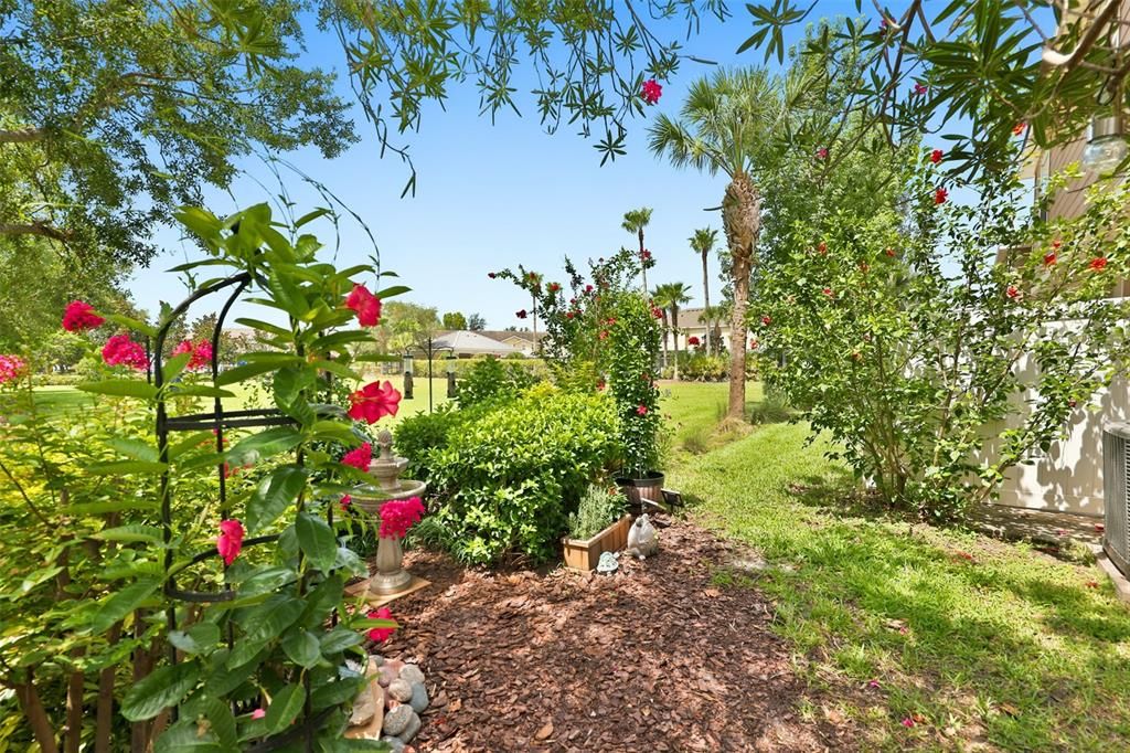 For Sale: $278,900 (3 beds, 2 baths, 1880 Square Feet)