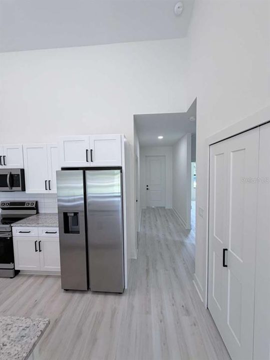 For Sale: $459,900 (6 beds, 0 baths, 2396 Square Feet)