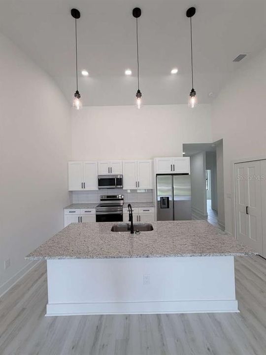 For Sale: $459,900 (6 beds, 0 baths, 2396 Square Feet)