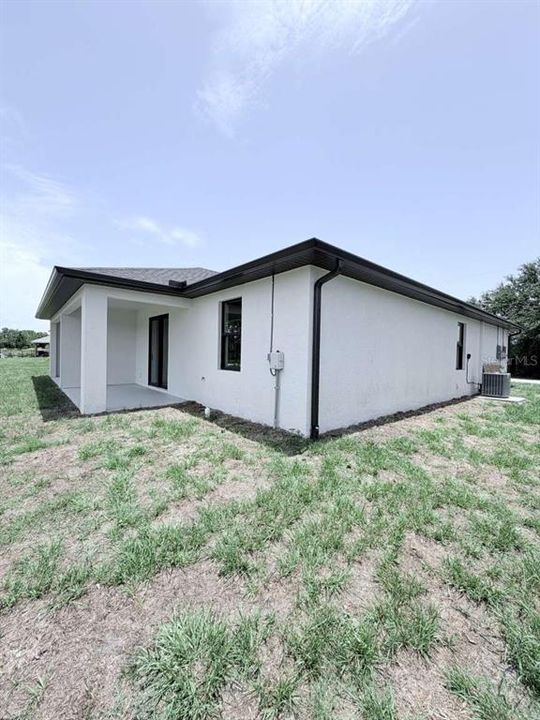For Sale: $459,900 (6 beds, 0 baths, 2396 Square Feet)
