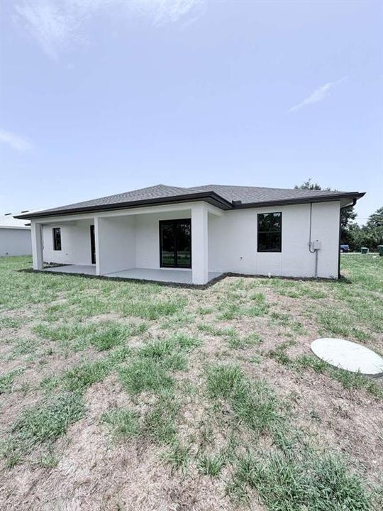 For Sale: $459,900 (6 beds, 0 baths, 2396 Square Feet)