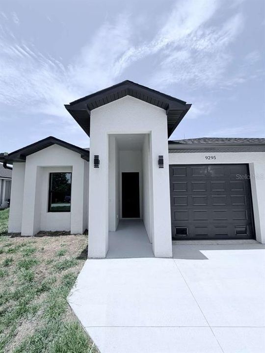 For Sale: $459,900 (6 beds, 0 baths, 2396 Square Feet)